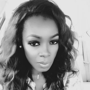 Meet your Posher, P-monique